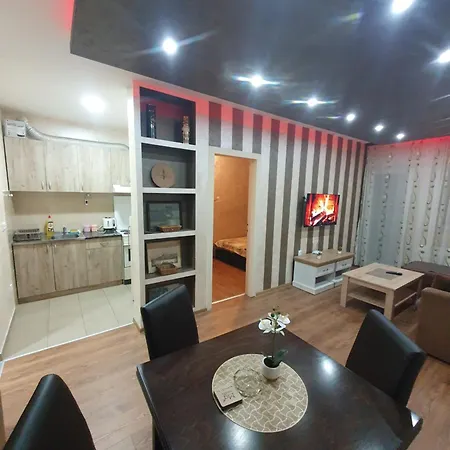 Perisic Apartman Obrenovac, Sa Parkingom Apartament *