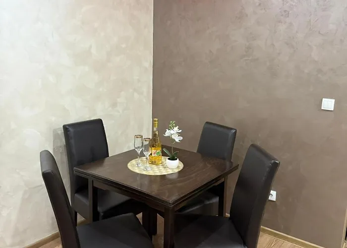 Perisic Apartman Obrenovac, Sa Parkingom